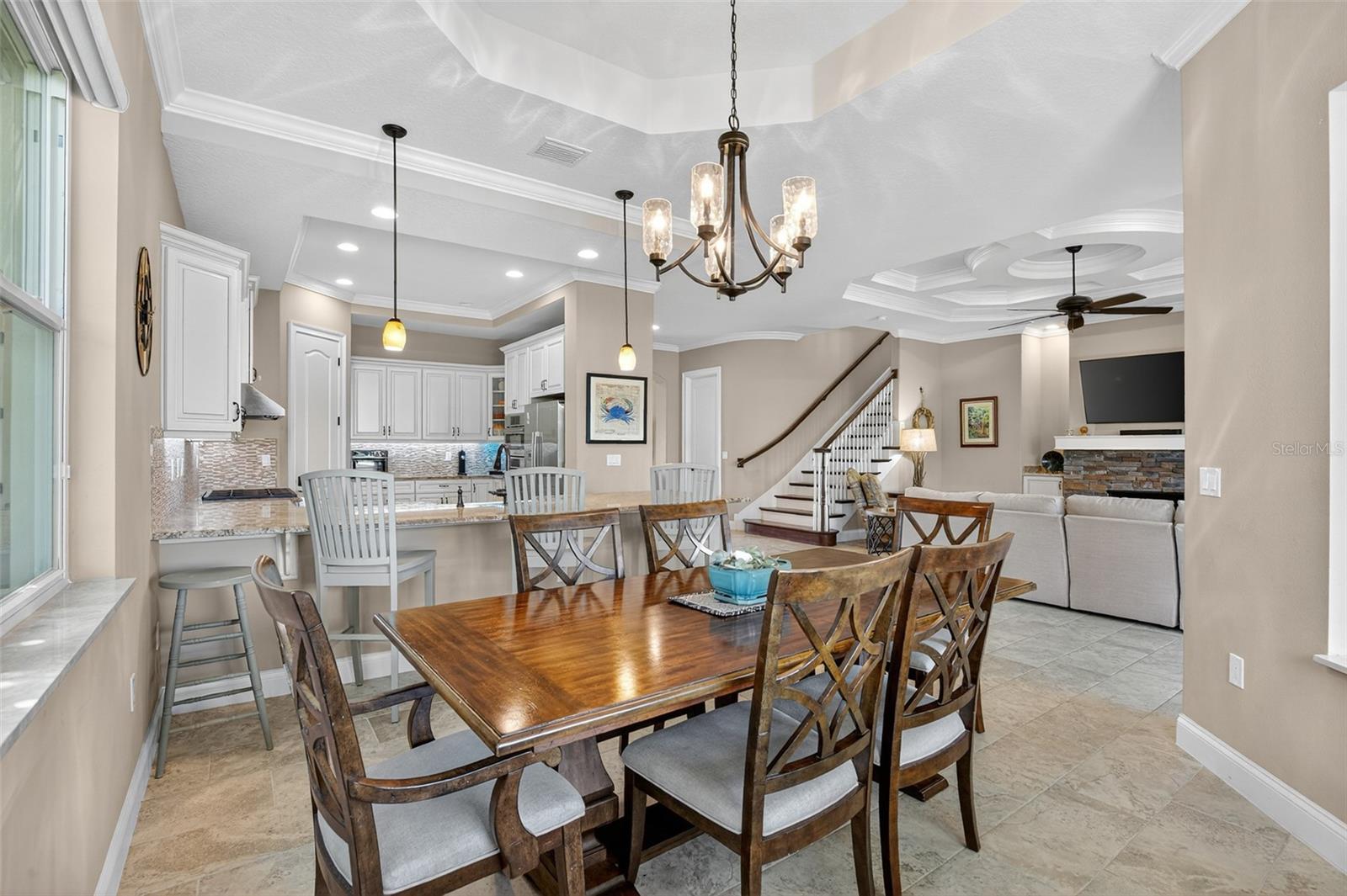 Image 15 of 79 For 23 Cypresswood Drive S