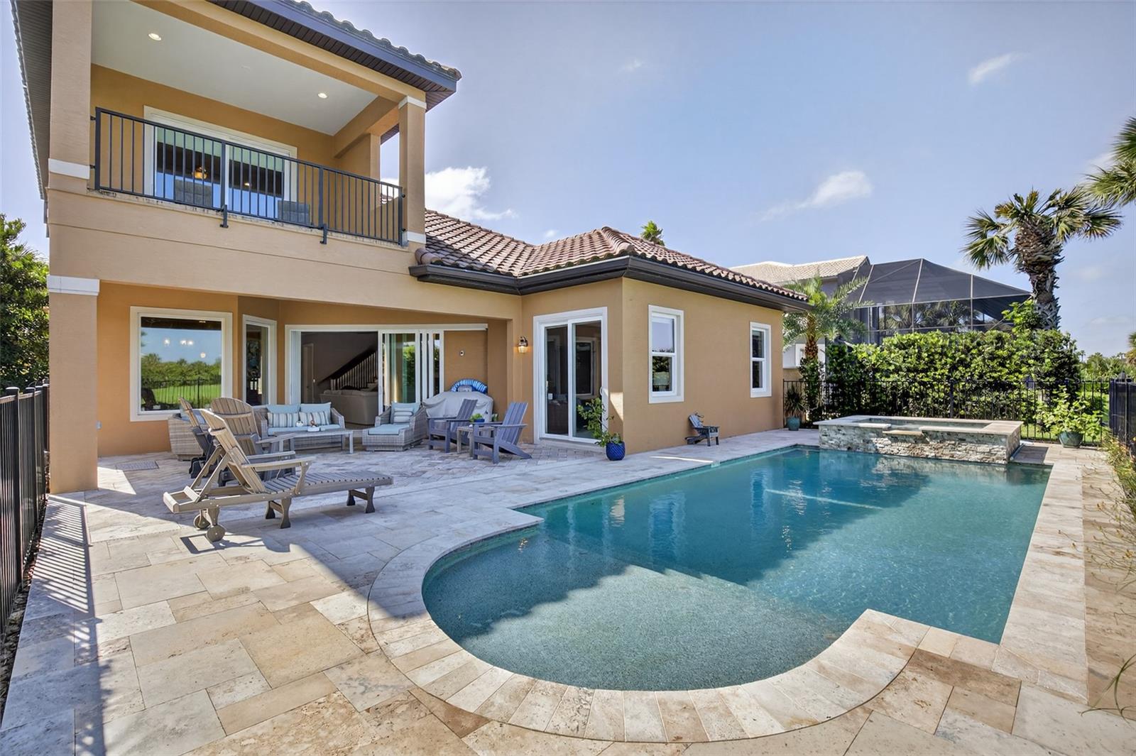 Image 27 of 79 For 23 Cypresswood Drive S