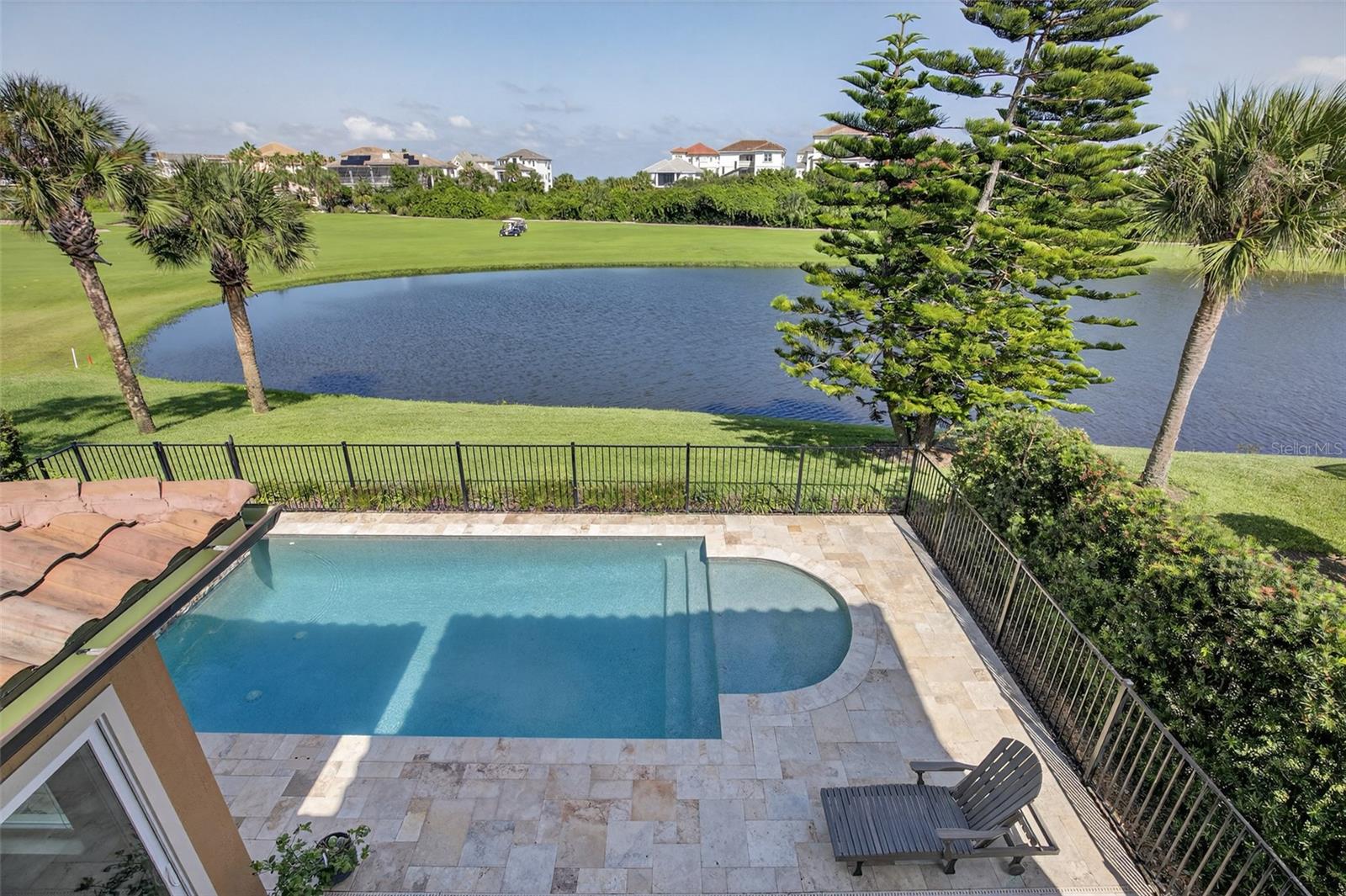 Image 28 of 79 For 23 Cypresswood Drive S