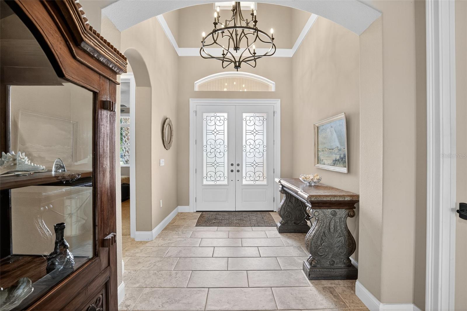 Image 3 of 79 For 23 Cypresswood Drive S