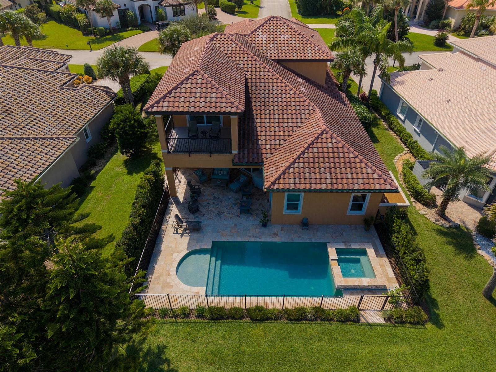 Image 30 of 79 For 23 Cypresswood Drive S