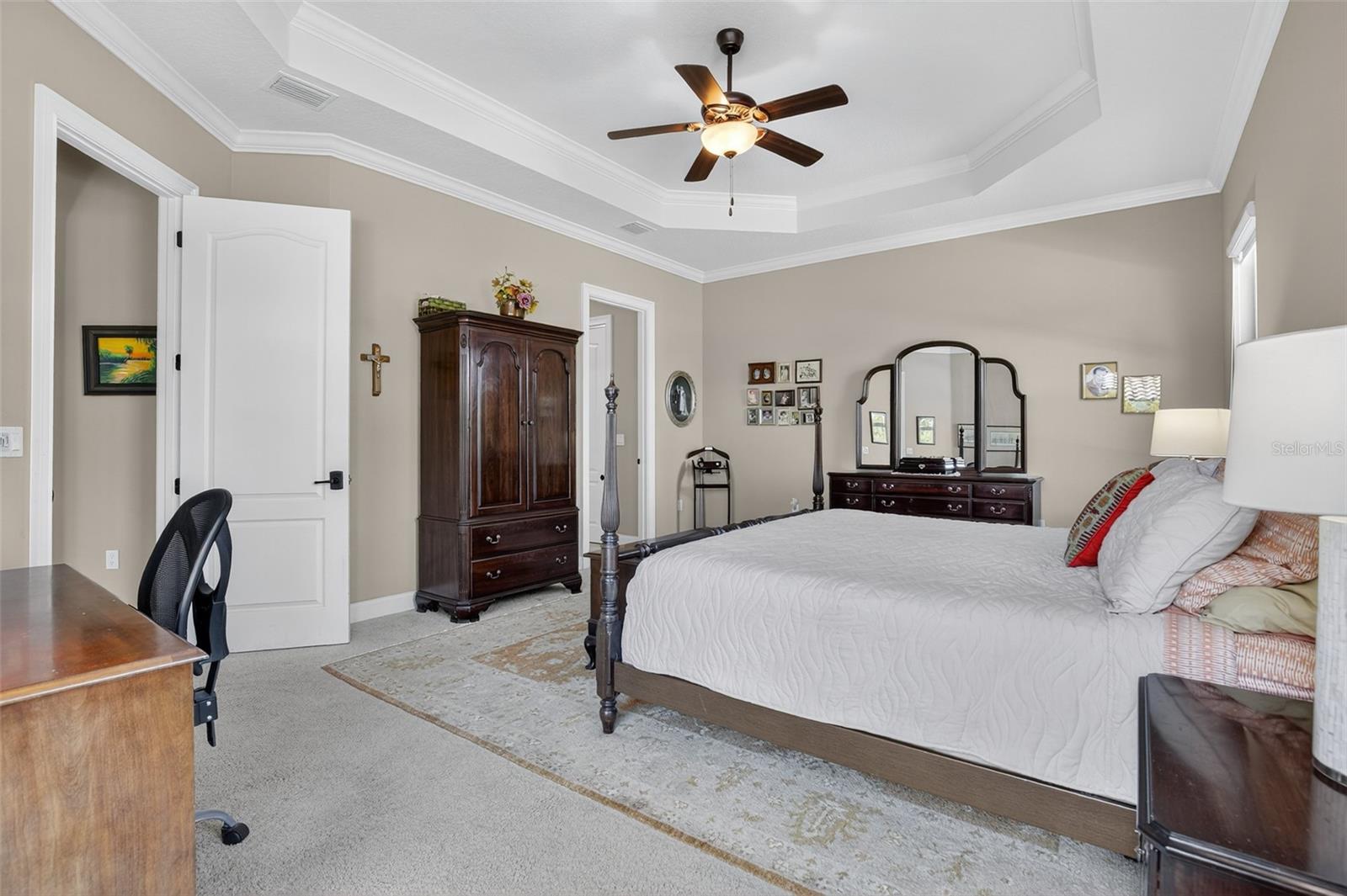 Image 33 of 79 For 23 Cypresswood Drive S