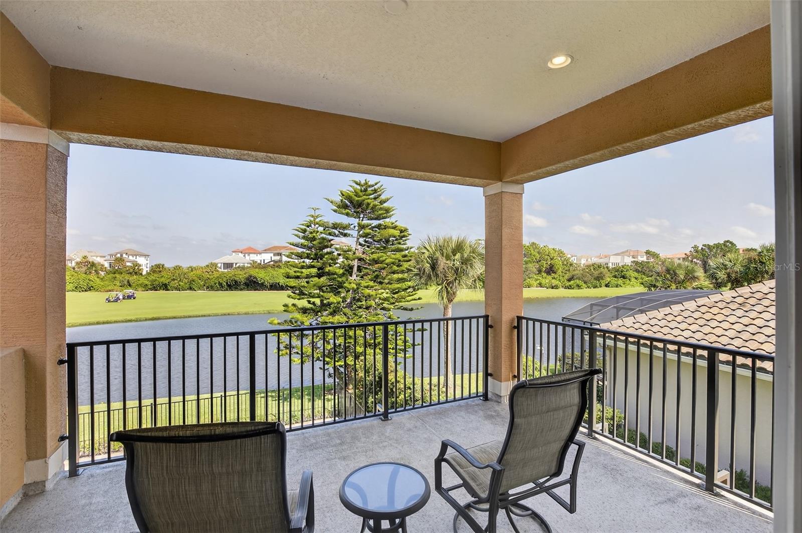Image 41 of 79 For 23 Cypresswood Drive S
