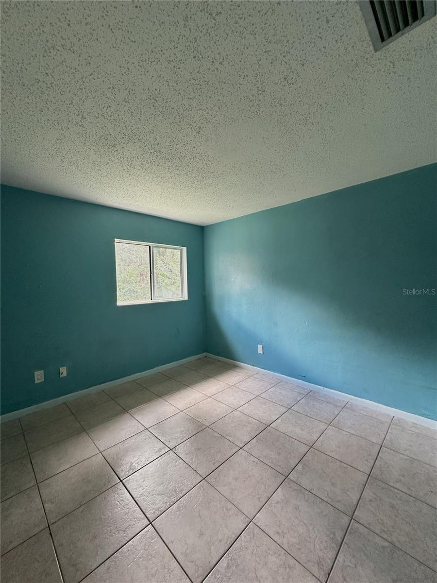 Image 7 of 8 For 68 Point Pleasant Drive