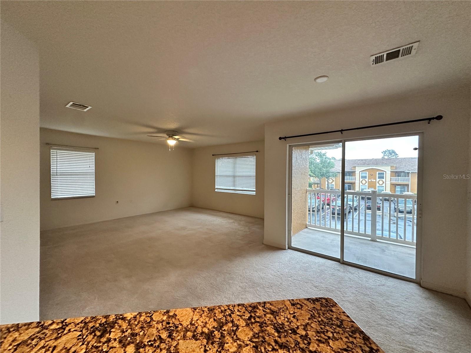 Image 4 of 16 For 4600 Moody Boulevard 15f