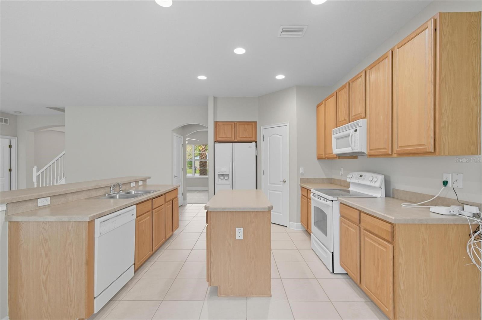Image 22 of 66 For 18 Ullman Court