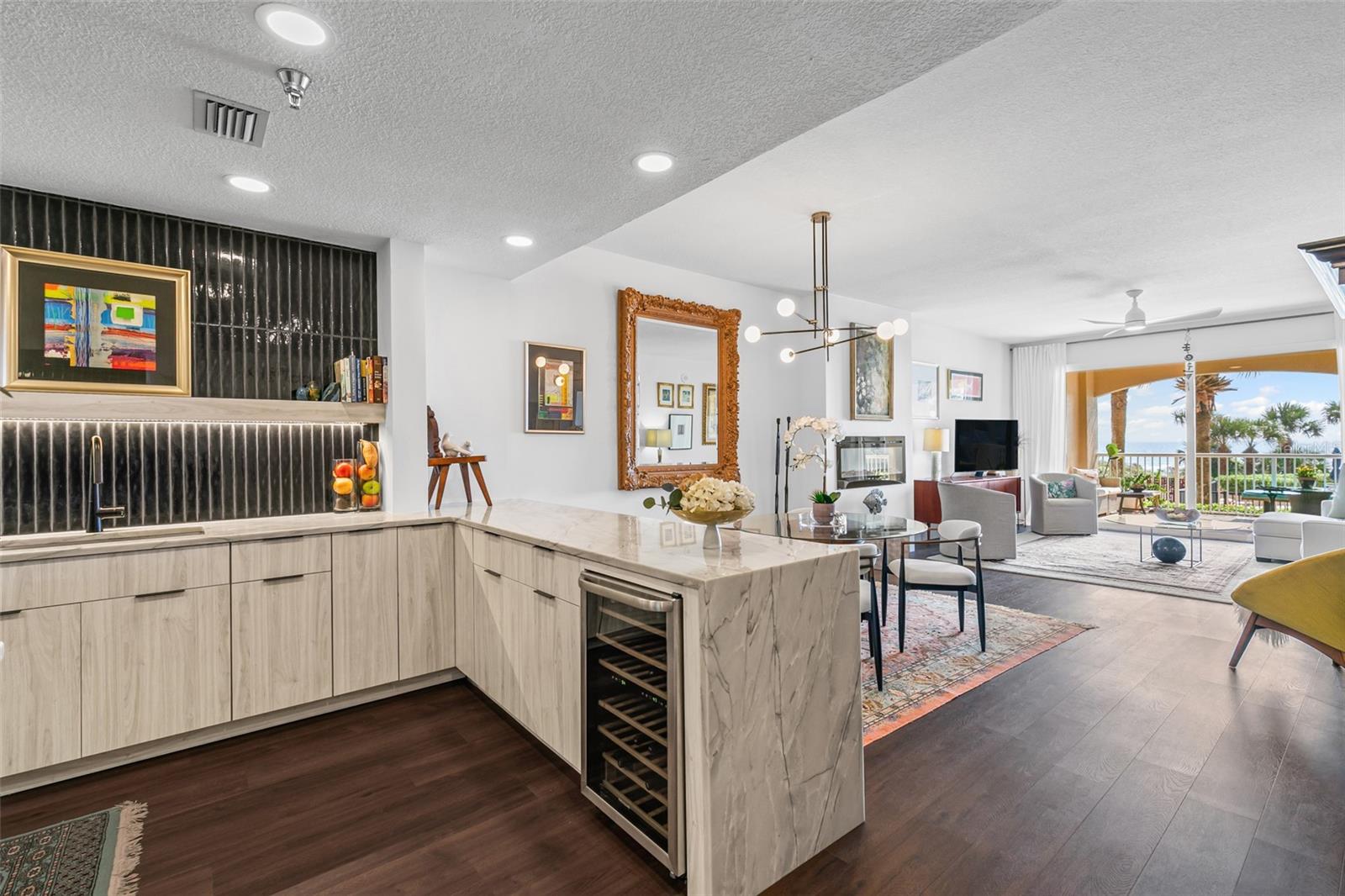 Image 5 of 35 For 11 Avenue De La Mer  1105