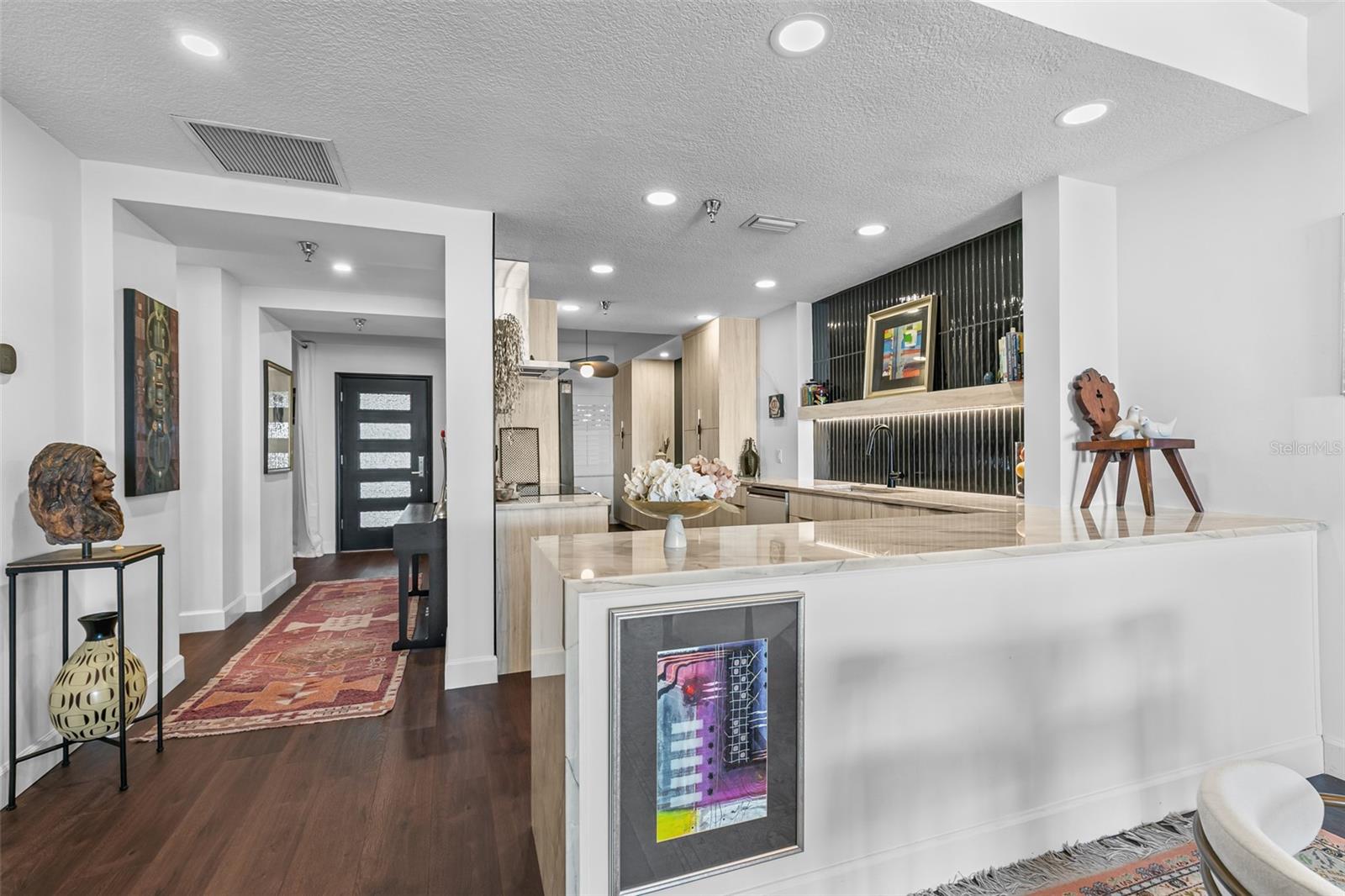 Image 6 of 35 For 11 Avenue De La Mer  1105