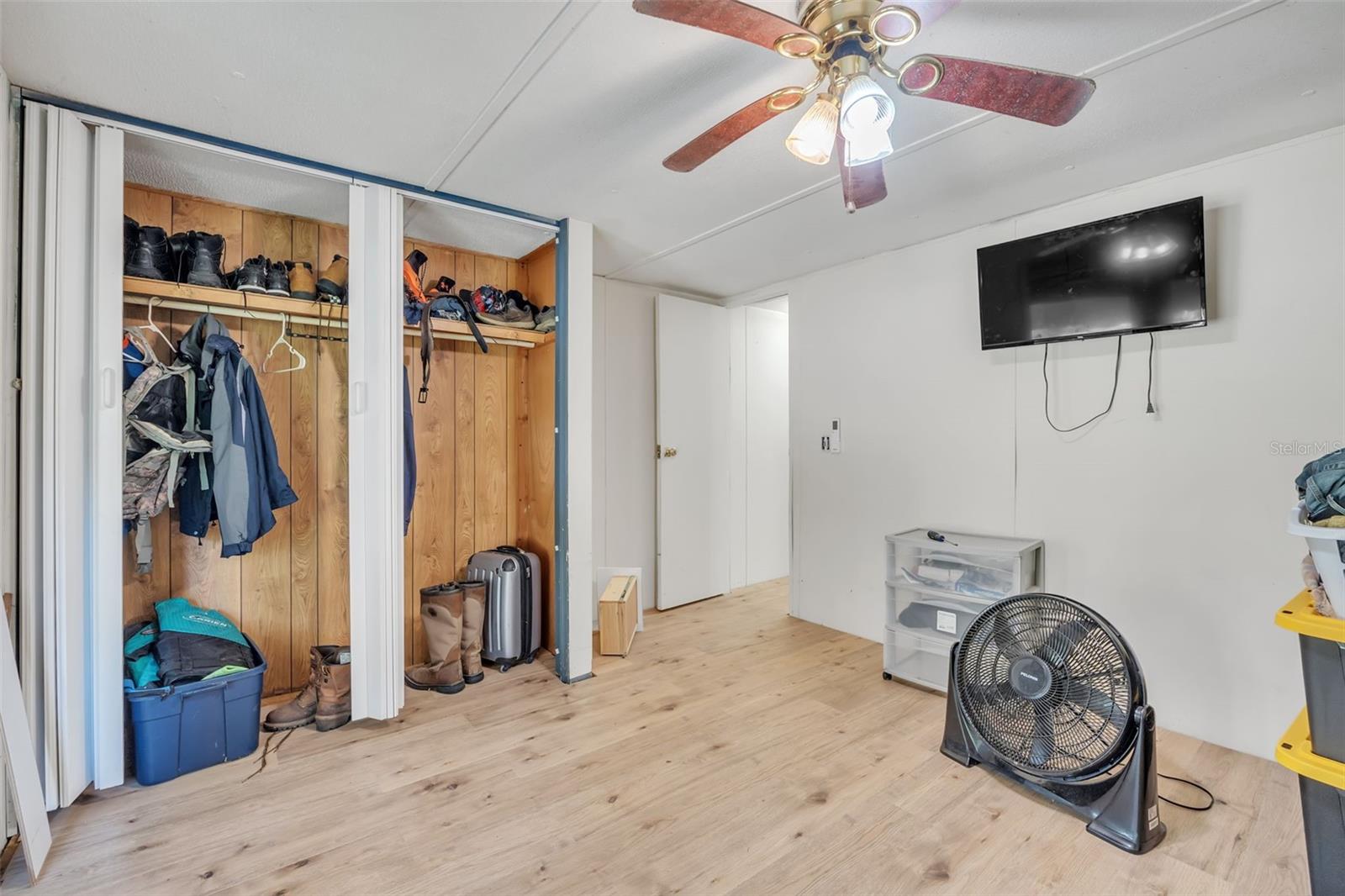Image 12 of 44 For 2110 Poinsettia Drive