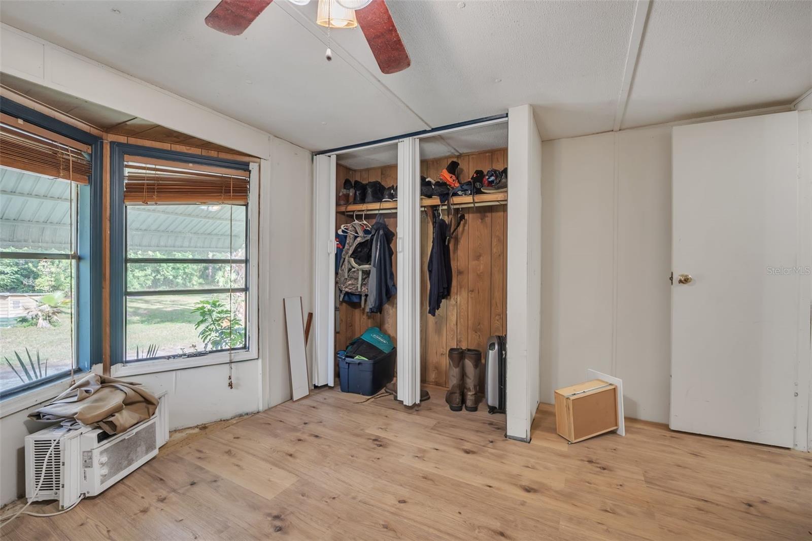 Image 14 of 44 For 2110 Poinsettia Drive