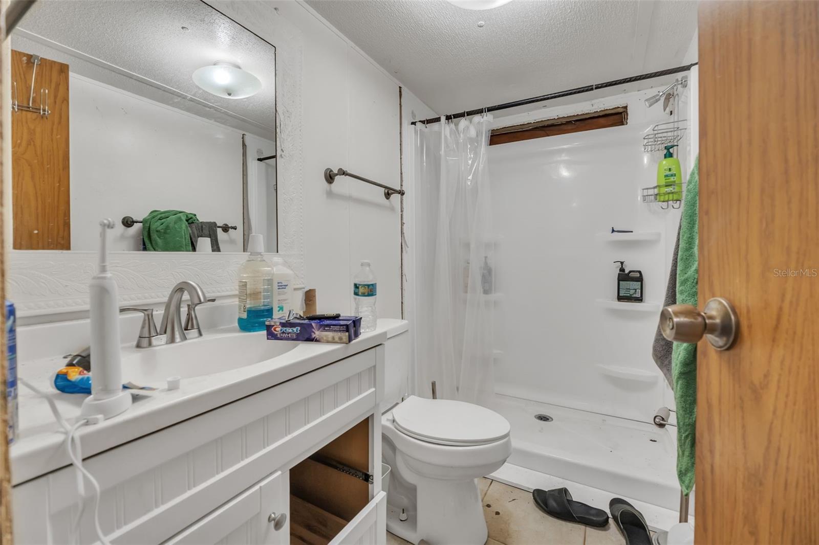 Image 16 of 44 For 2110 Poinsettia Drive