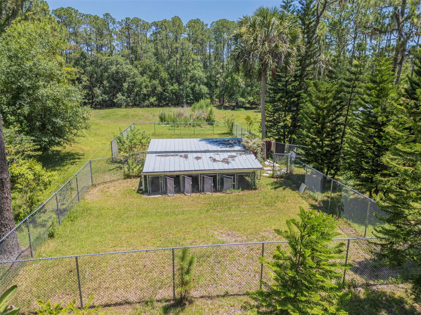 Image 41 of 44 For 2110 Poinsettia Drive