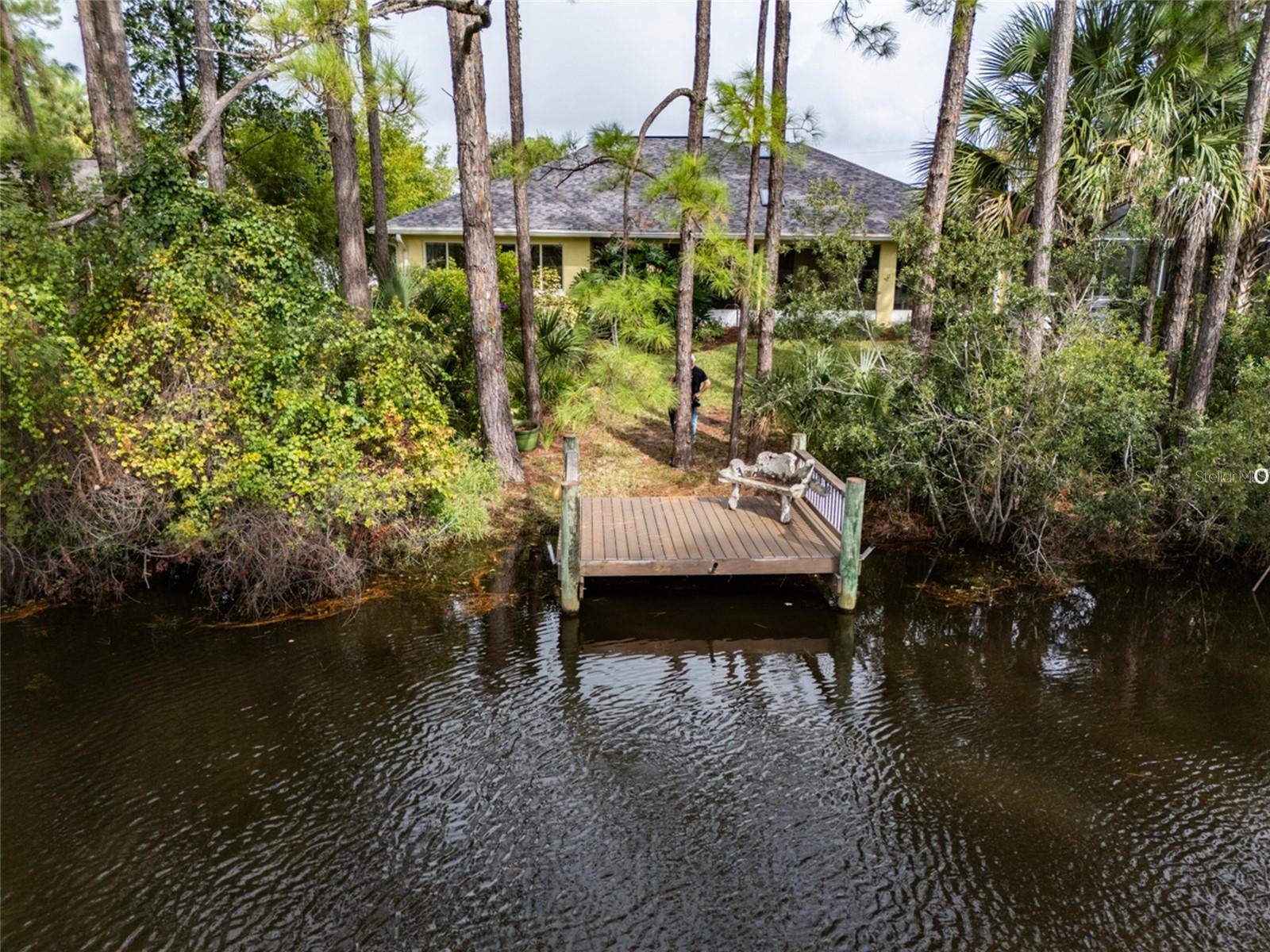 Image 38 of 51 For 19 Waterford Place