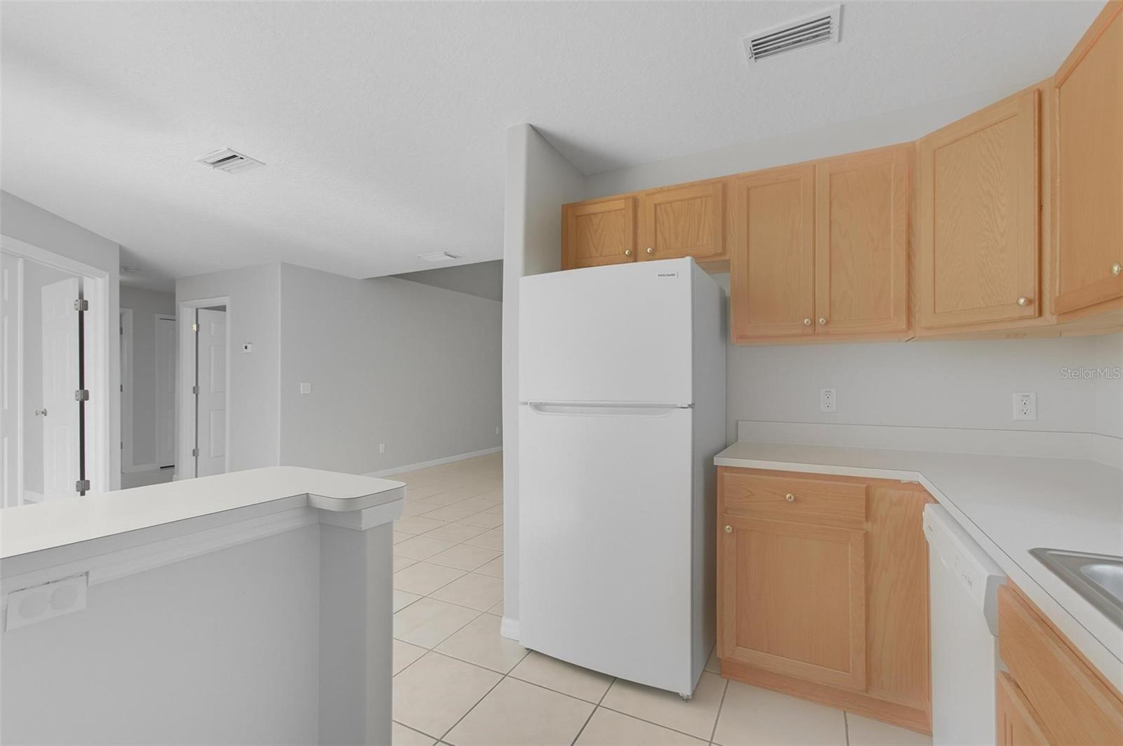 Image 14 of 41 For 24 Ryapple Lane B