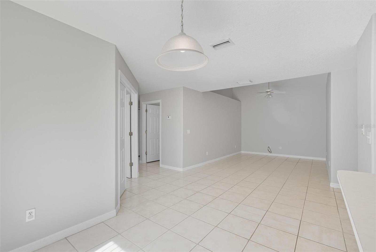 Image 19 of 41 For 24 Ryapple Lane B
