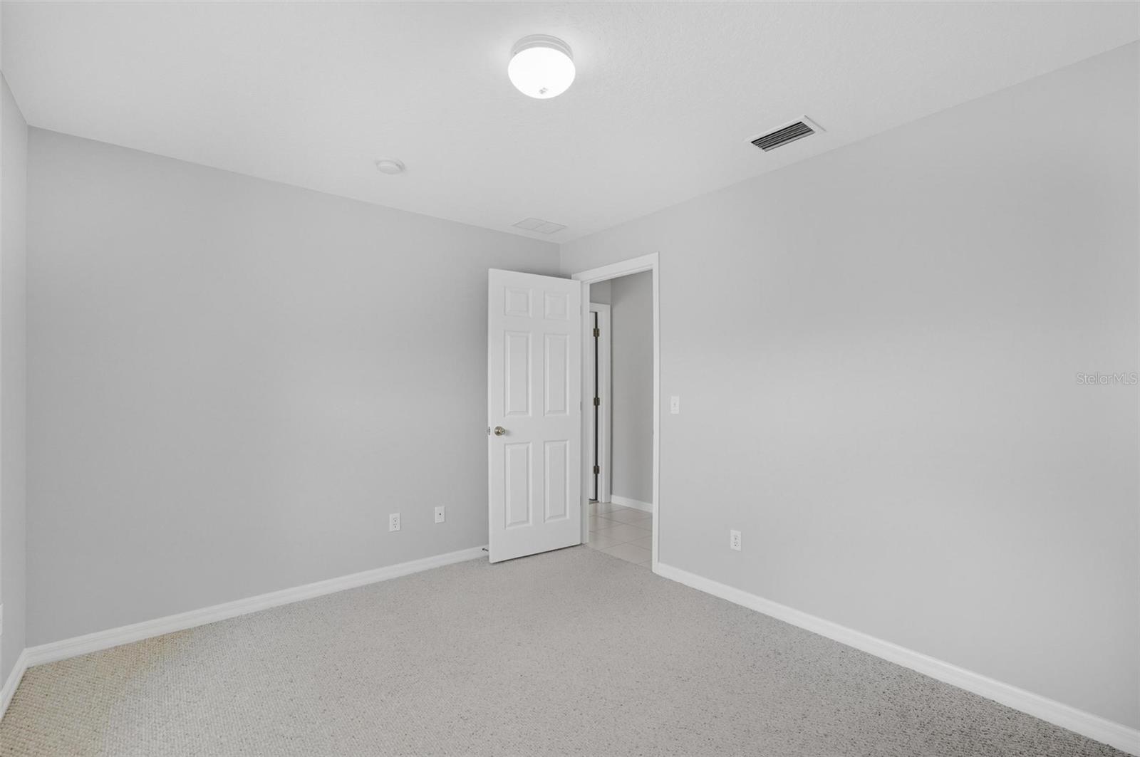 Image 36 of 41 For 24 Ryapple Lane B