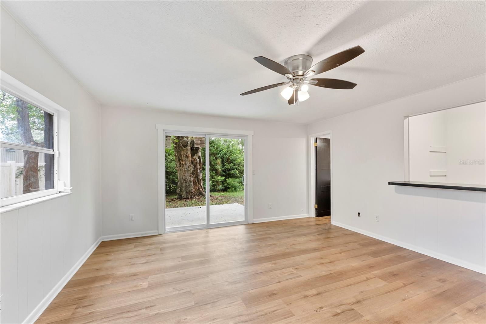 Image 18 of 41 For 5978 Fury Drive