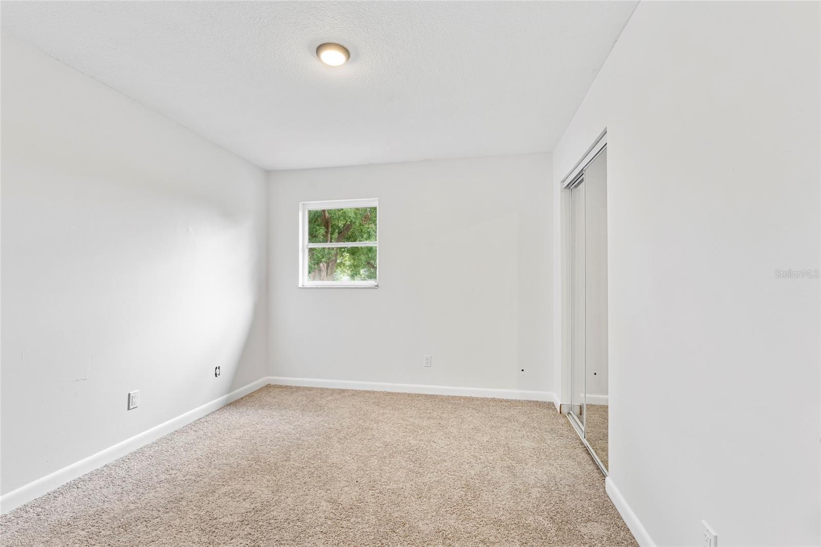Image 29 of 41 For 5978 Fury Drive