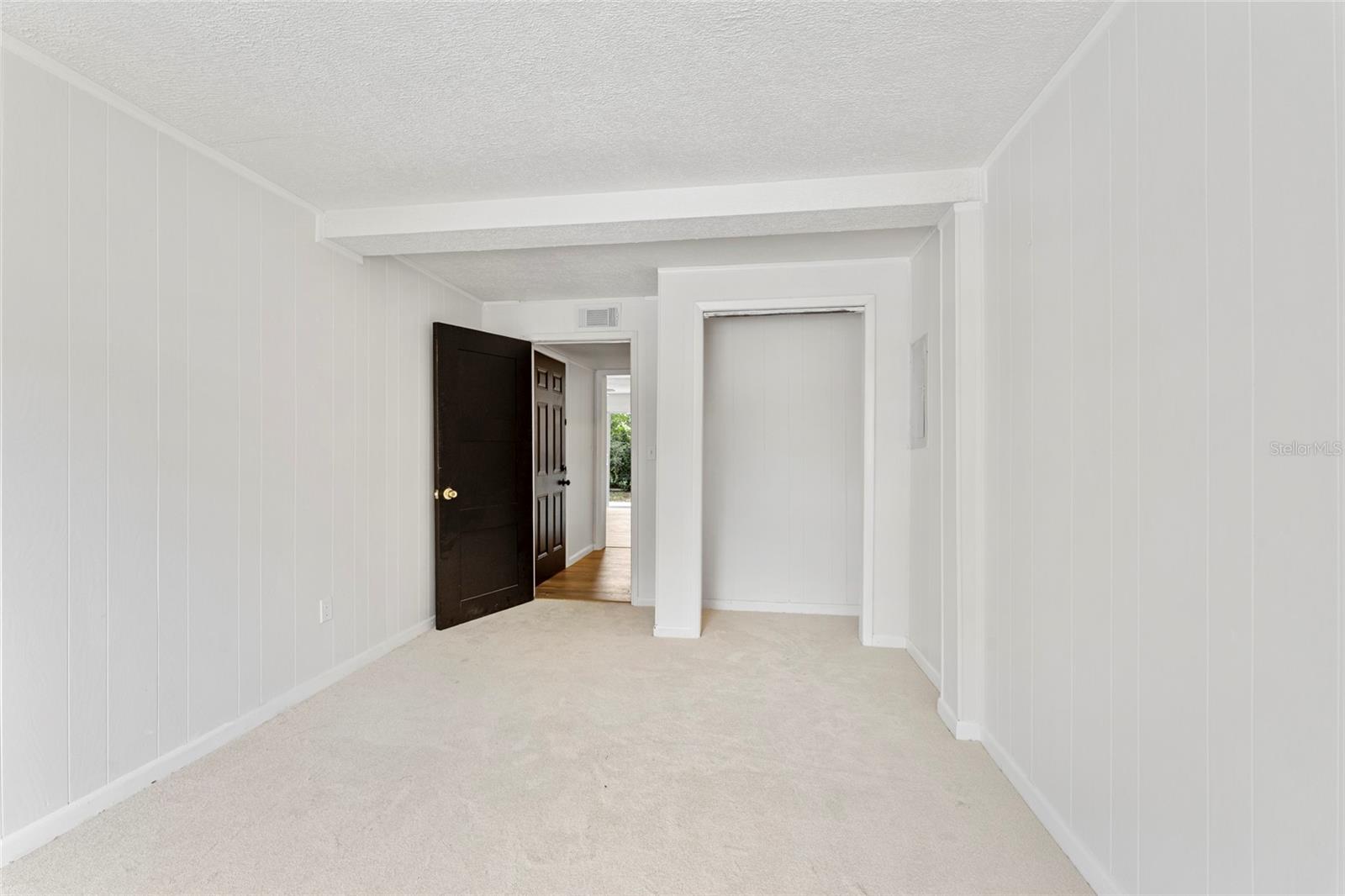 Image 36 of 41 For 5978 Fury Drive