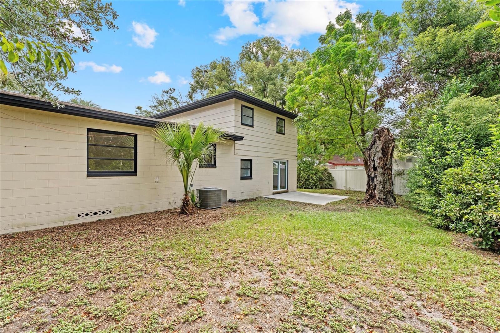 Image 40 of 41 For 5978 Fury Drive