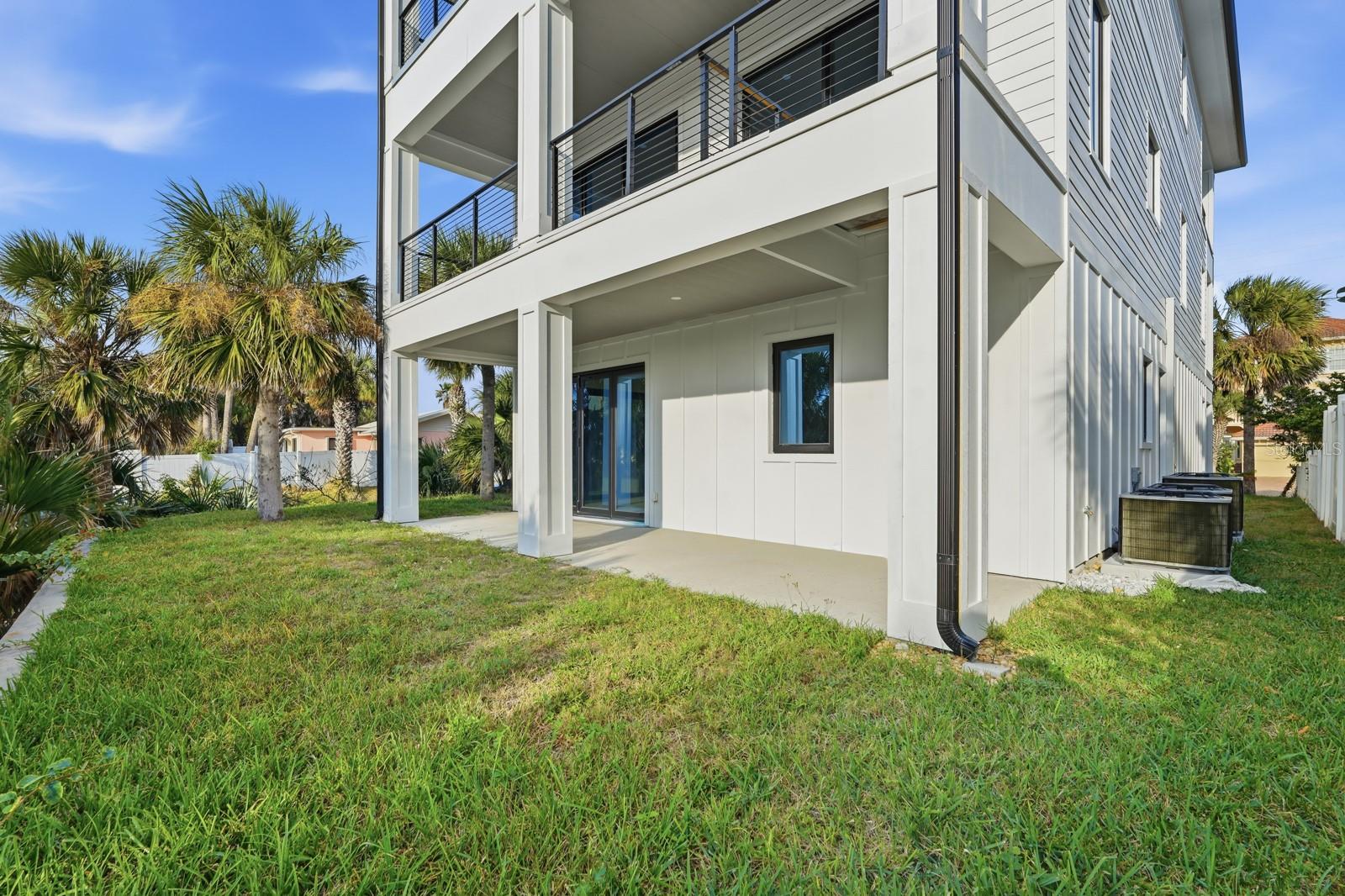 Image 68 of 79 For 1321 Central Avenue