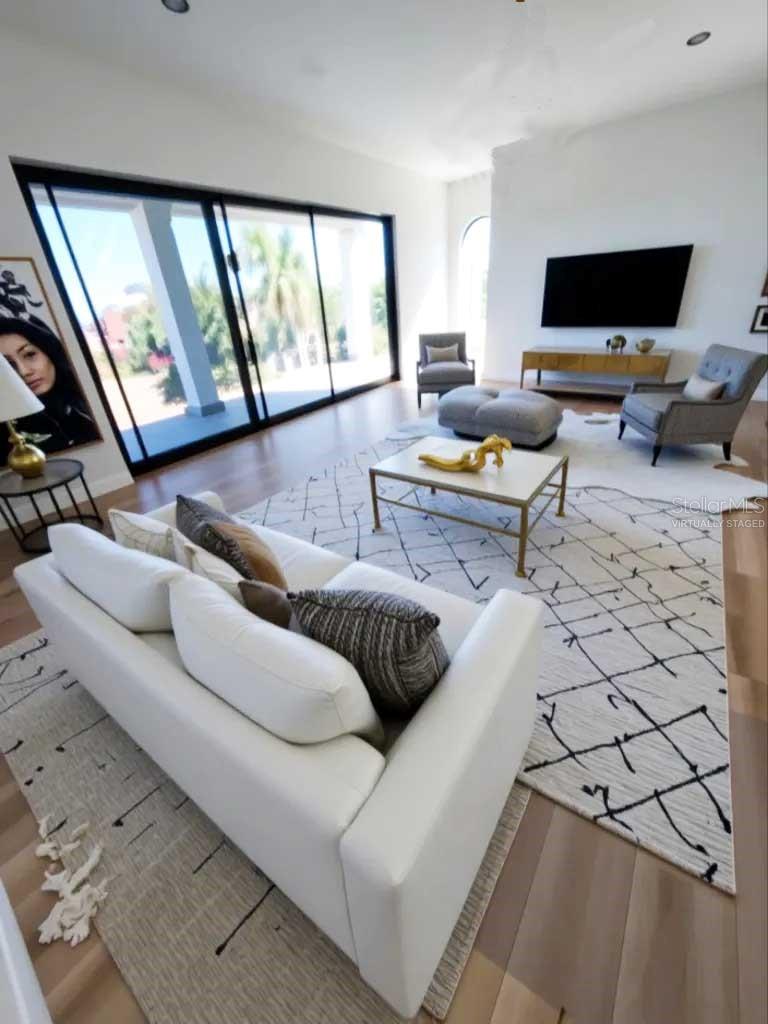 Image 83 of 92 For 1321 Central Avenue