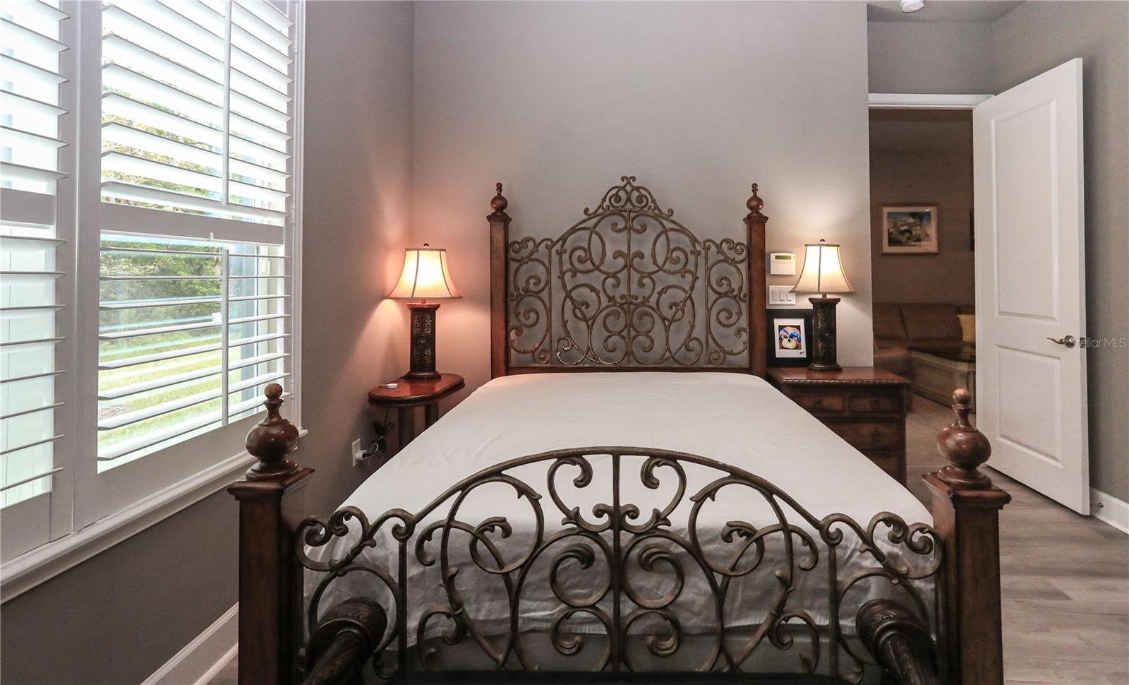 Image 25 of 92 For 875 Pinewood Drive