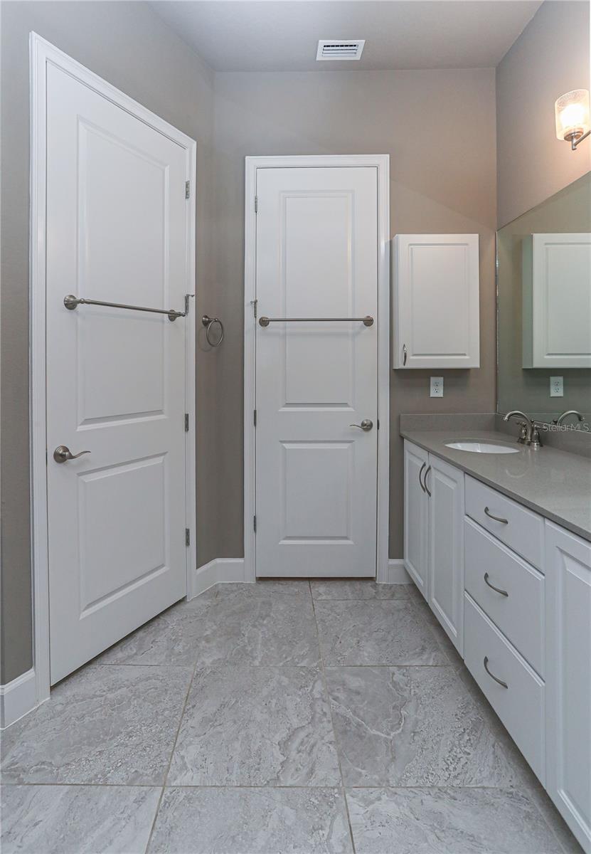 Image 27 of 92 For 875 Pinewood Drive