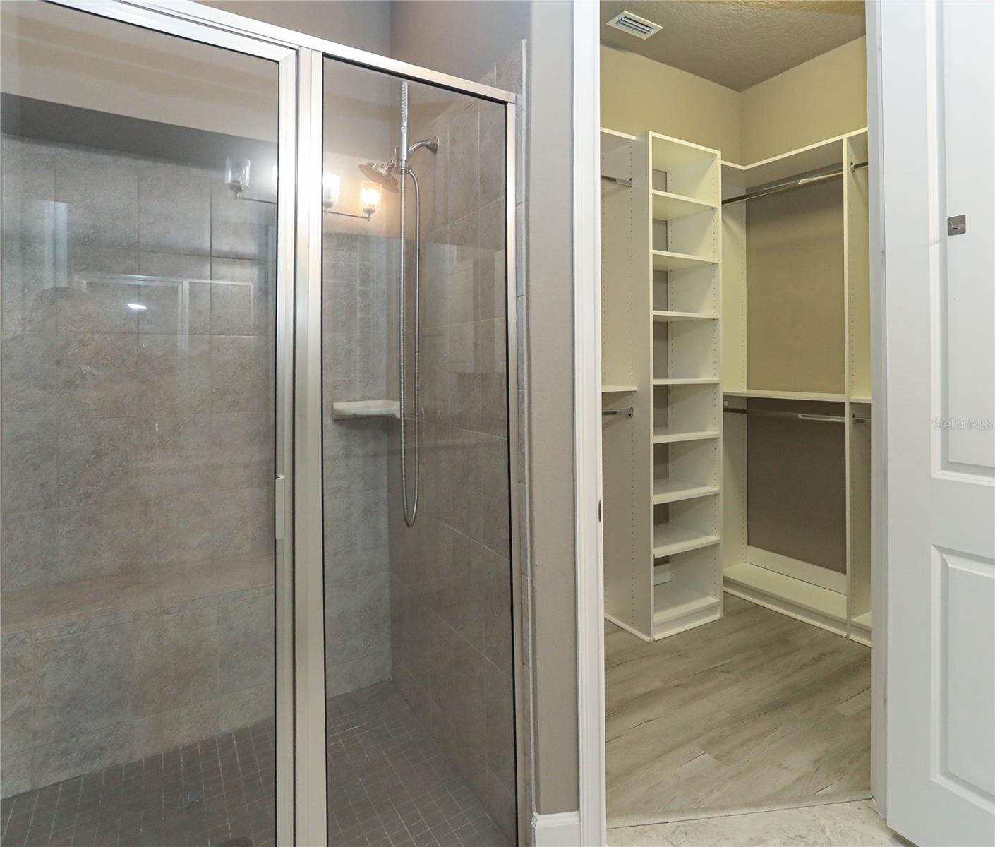 Image 29 of 92 For 875 Pinewood Drive