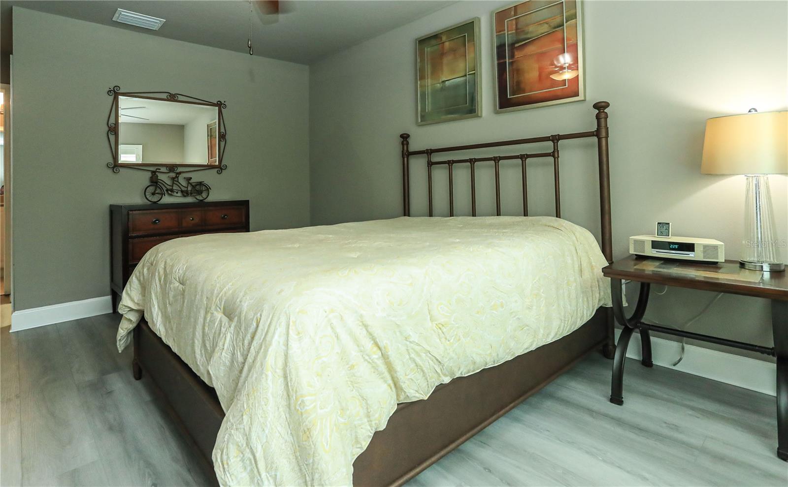 Image 43 of 92 For 875 Pinewood Drive