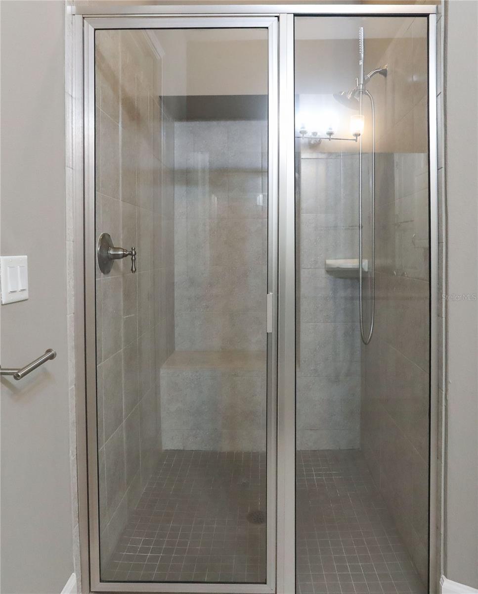 Image 48 of 92 For 875 Pinewood Drive