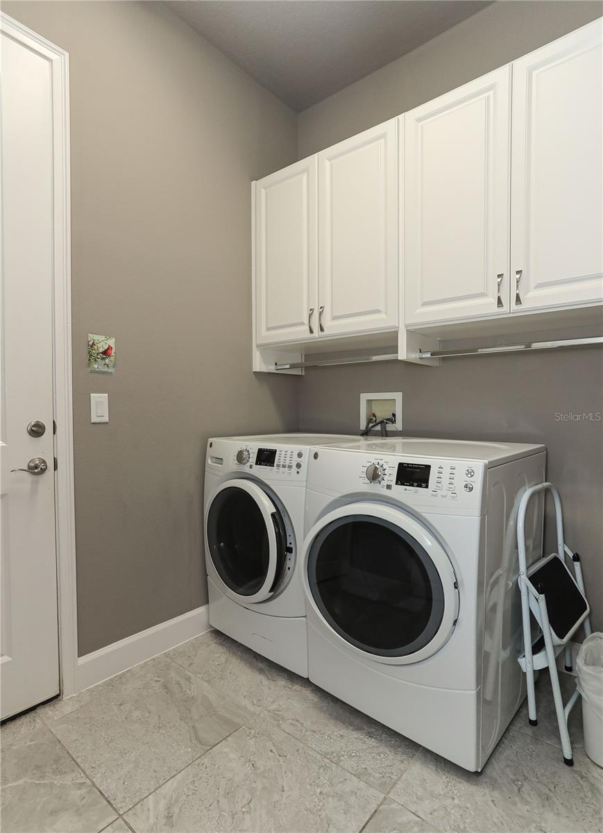 Image 70 of 92 For 875 Pinewood Drive