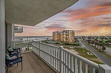 Image 22 of 33 For 3580 Ocean Shore Boulevard 509