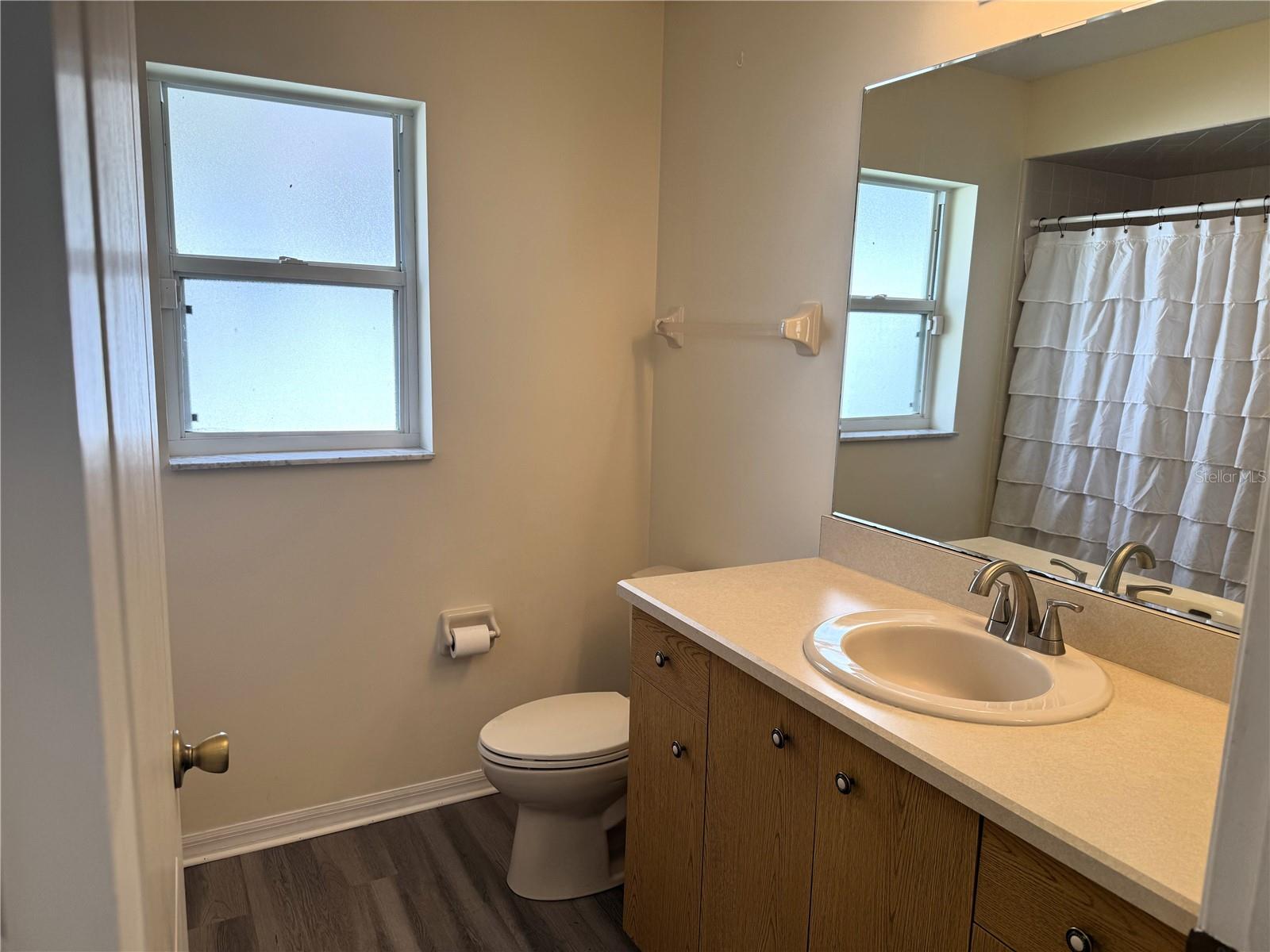 Image 11 of 32 For 54 Westmount Lane