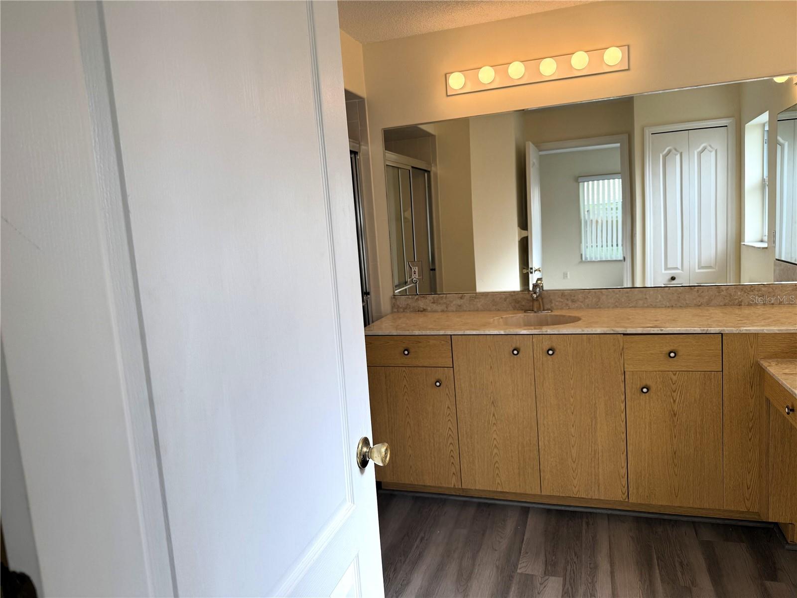 Image 25 of 32 For 54 Westmount Lane