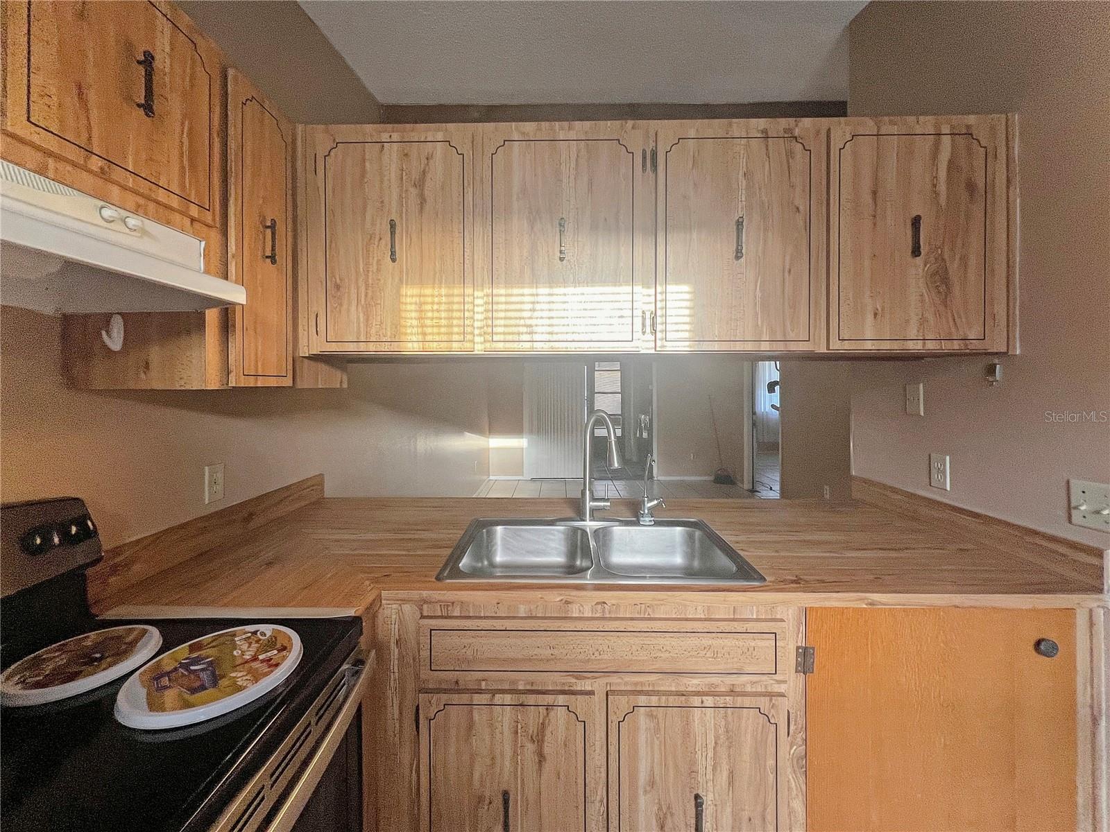 Image 16 of 29 For 6431 Drexel Drive 1