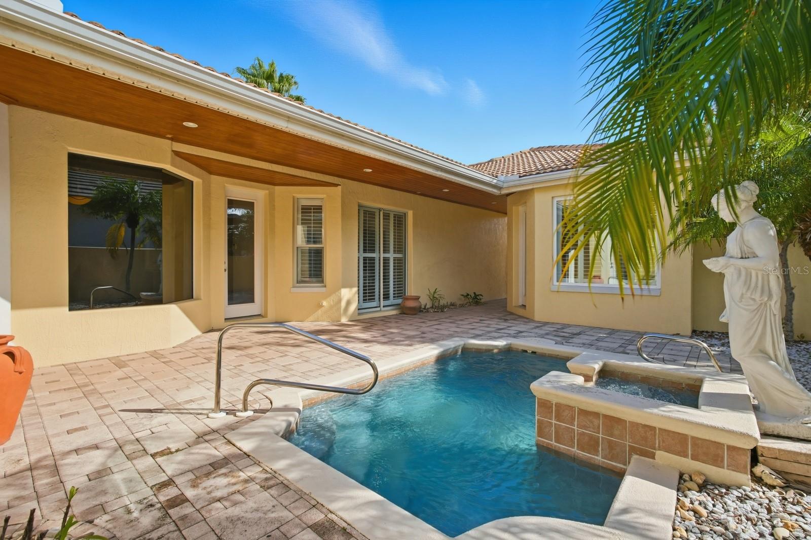 Image 42 of 68 For 41 Kingfisher Lane