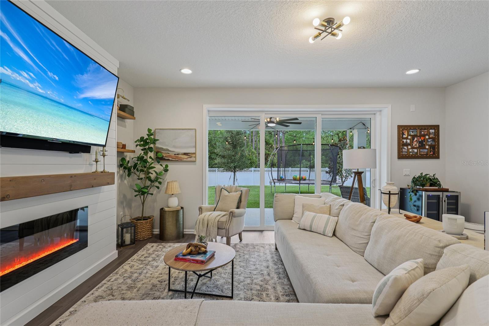 Image 21 of 53 For 606 Watervale Drive
