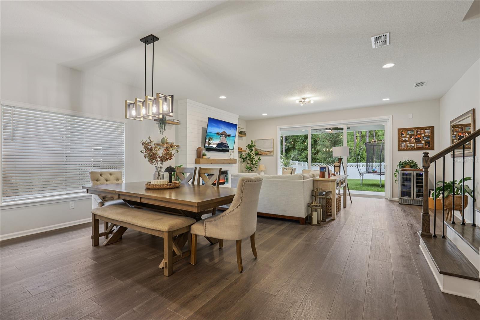 Image 9 of 53 For 606 Watervale Drive