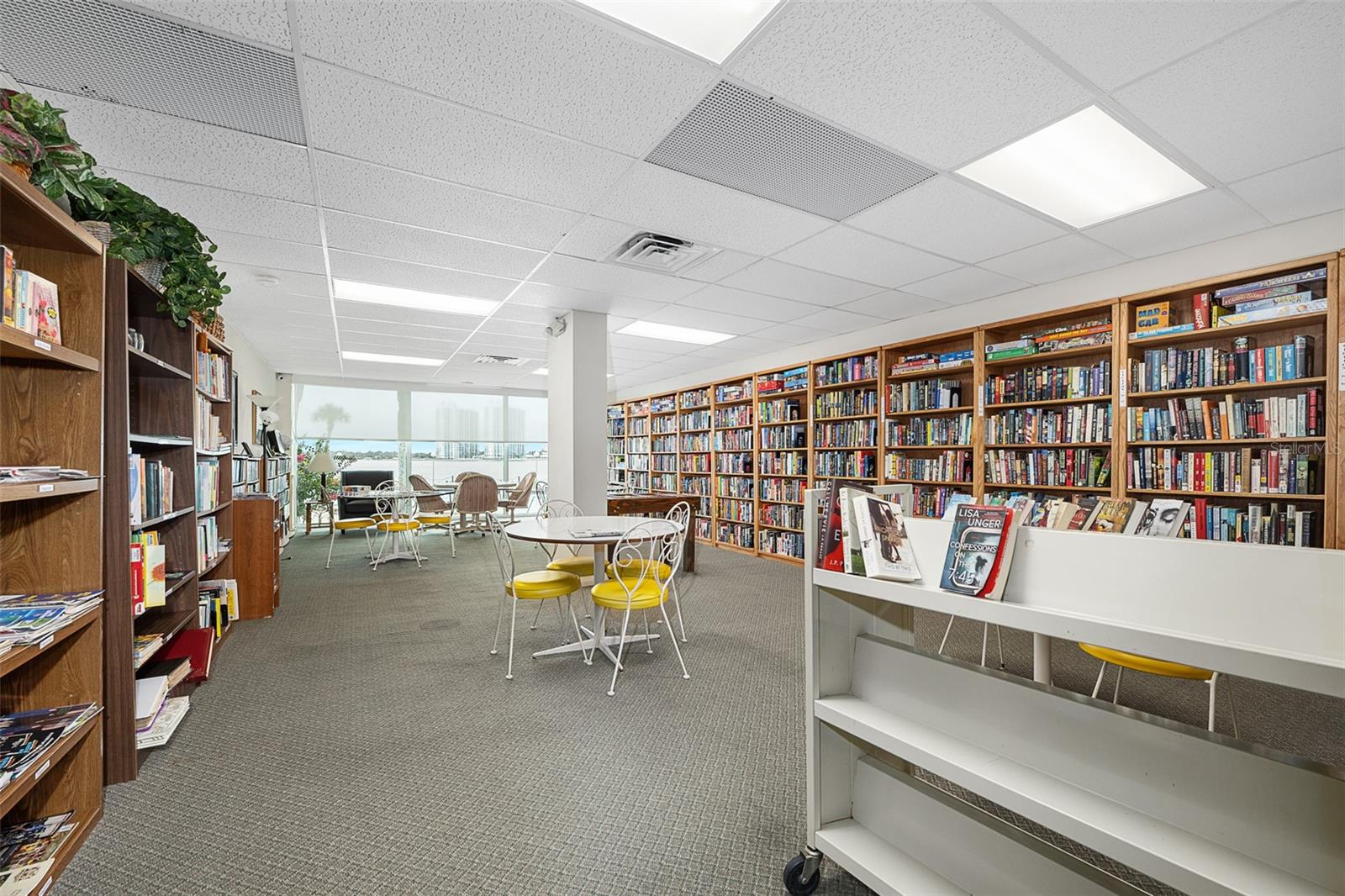 Image 36 of 45 For 925 Halifax Avenue 604