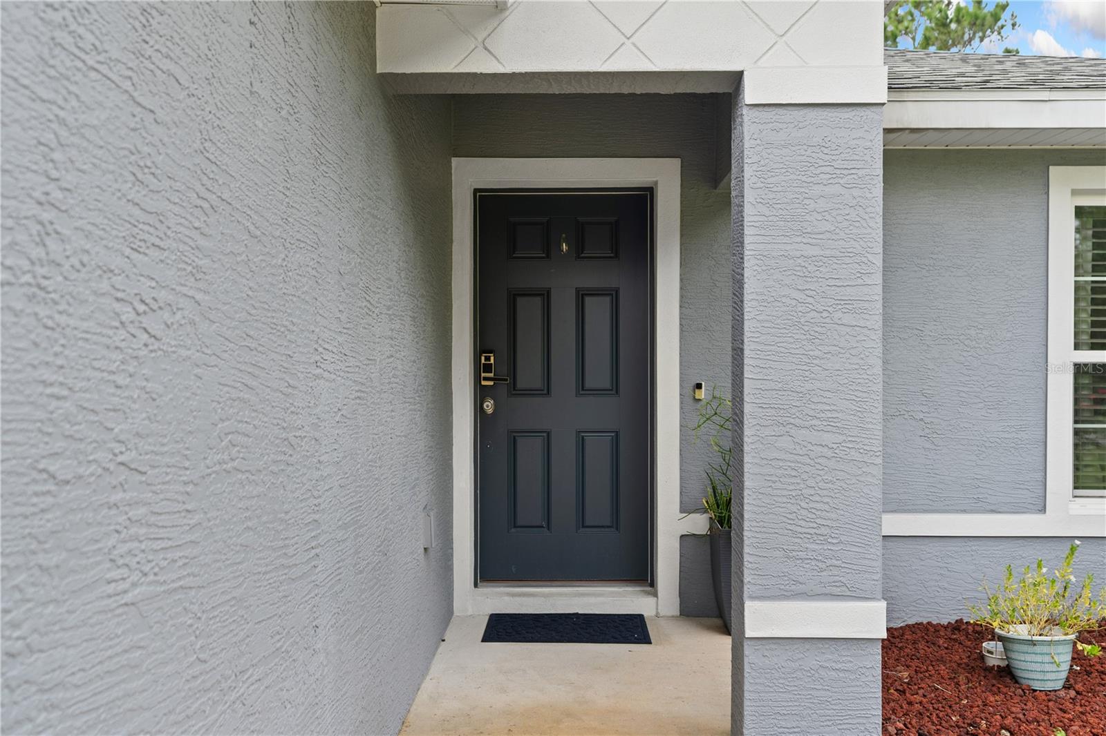 Image 3 of 62 For 84 Buttonworth Drive A & B