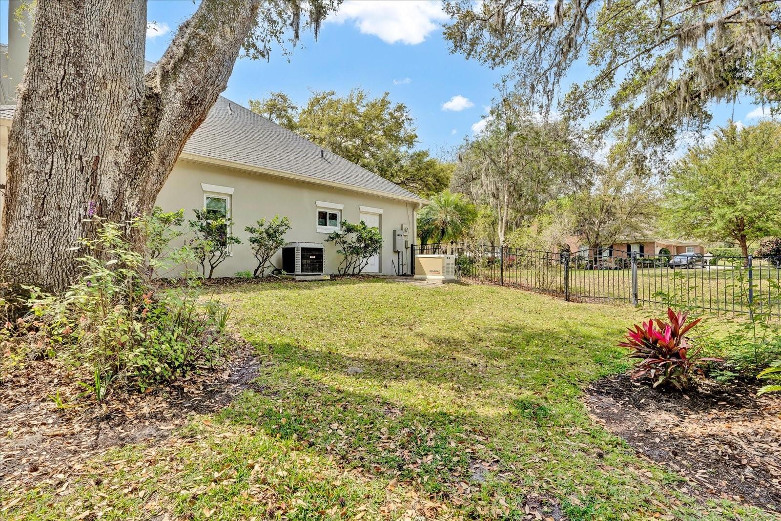 Image 40 of 43 For 2 Bulows Landing