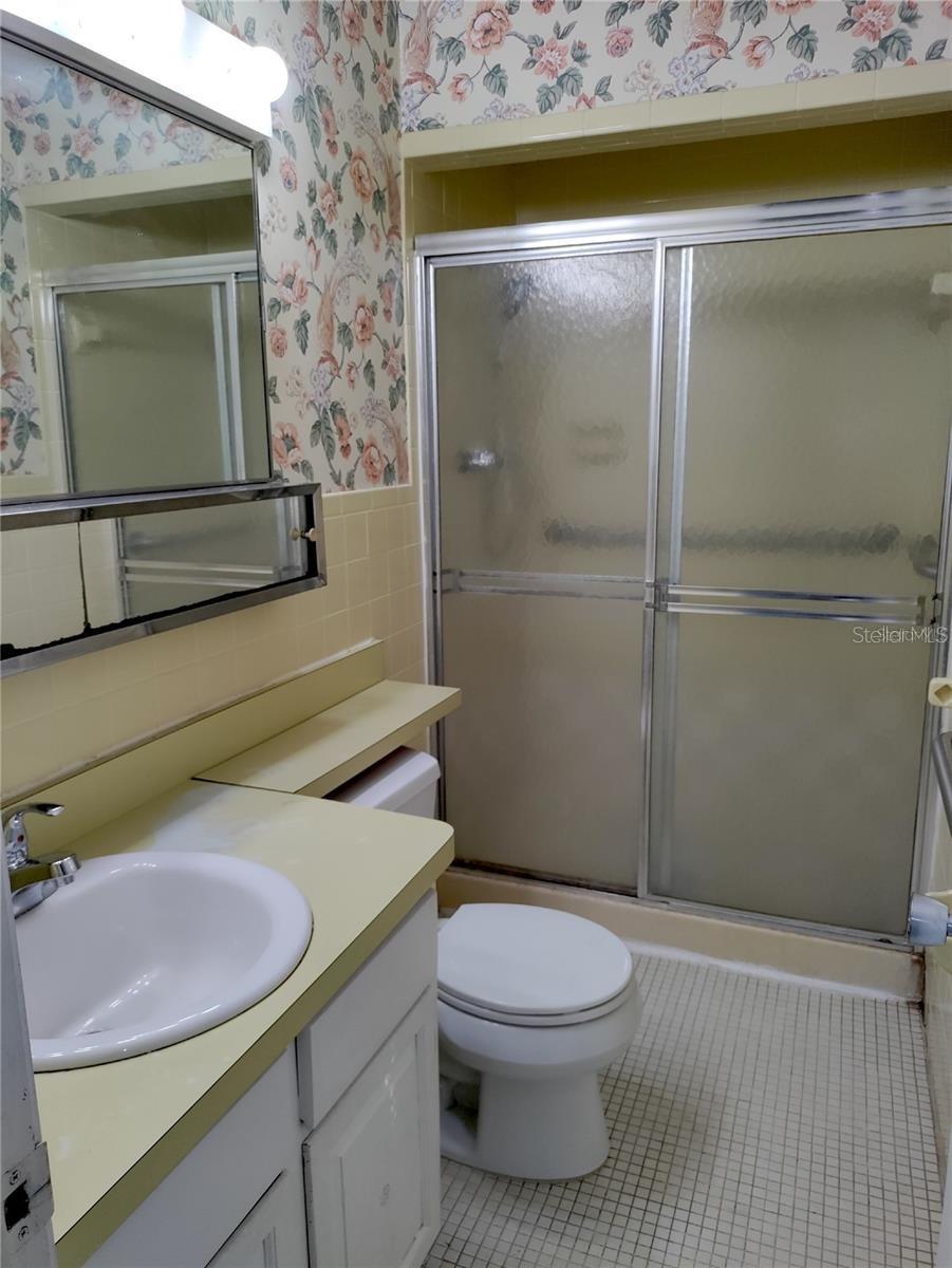 Image 10 of 11 For 3 Carr Court