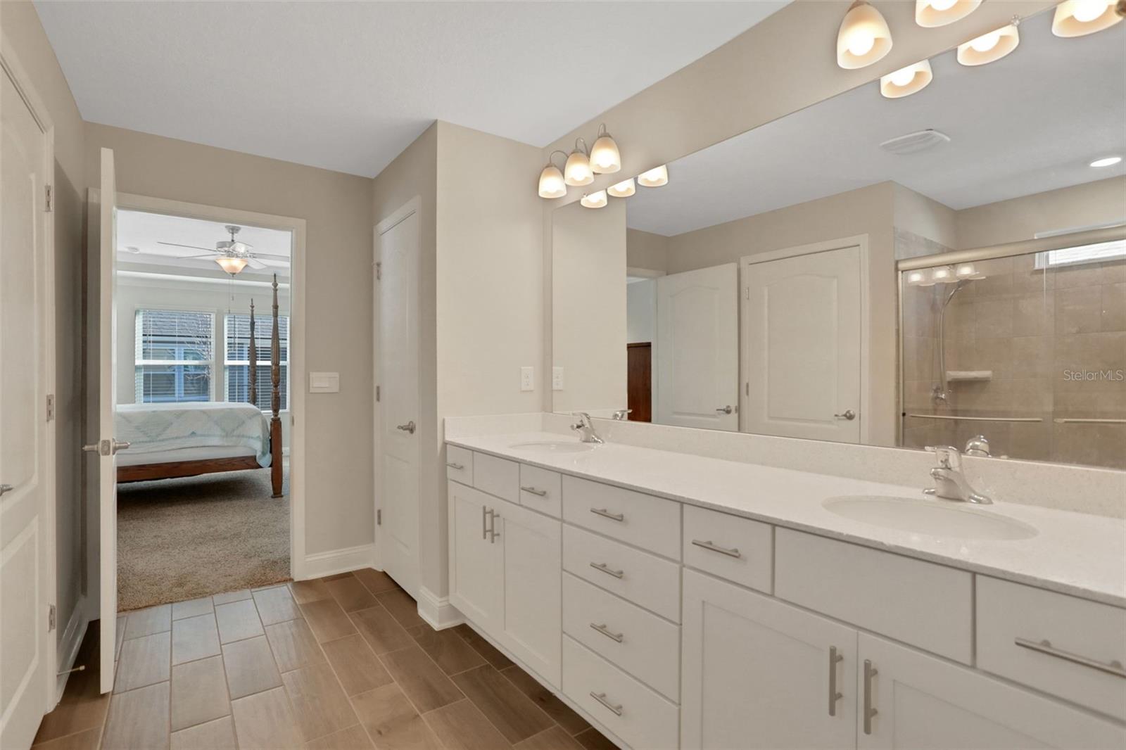 Image 19 of 40 For 142 Dove Tree Lane