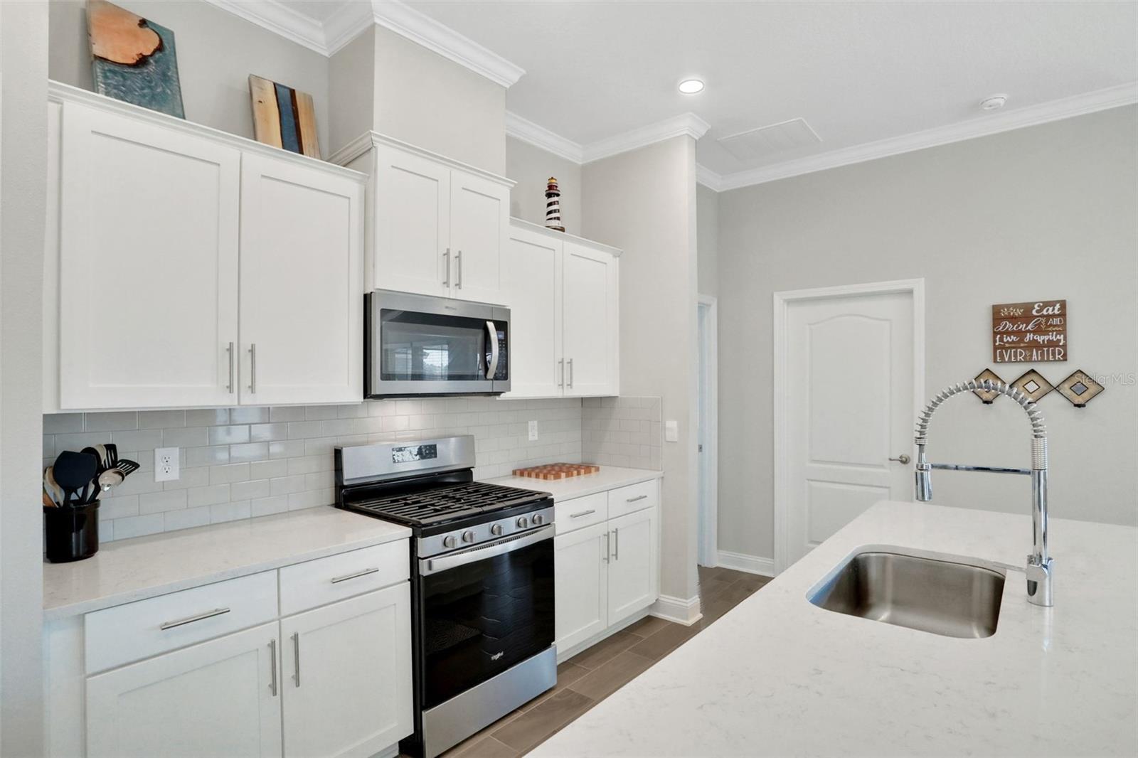 Image 7 of 40 For 142 Dove Tree Lane