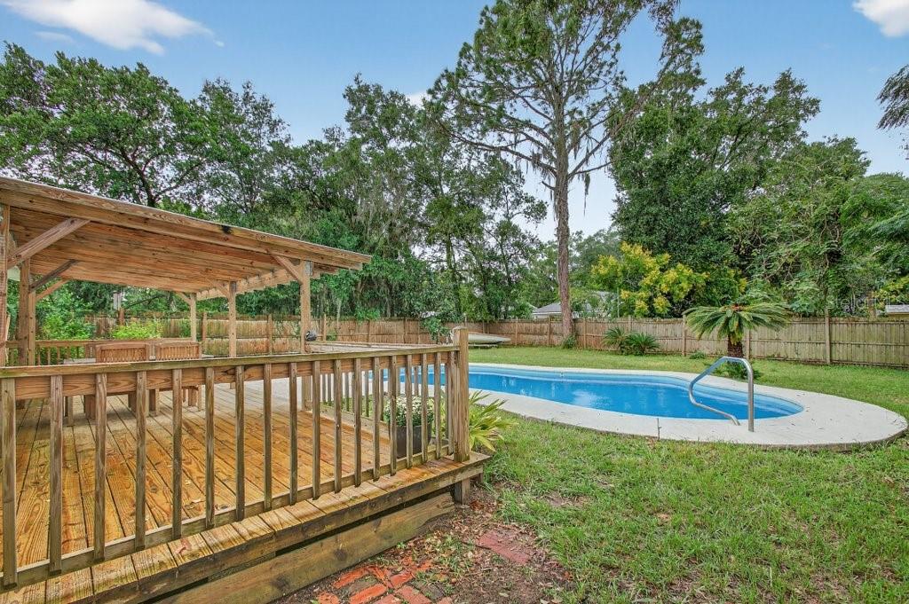 Image 32 of 41 For 20 Aviles Drive