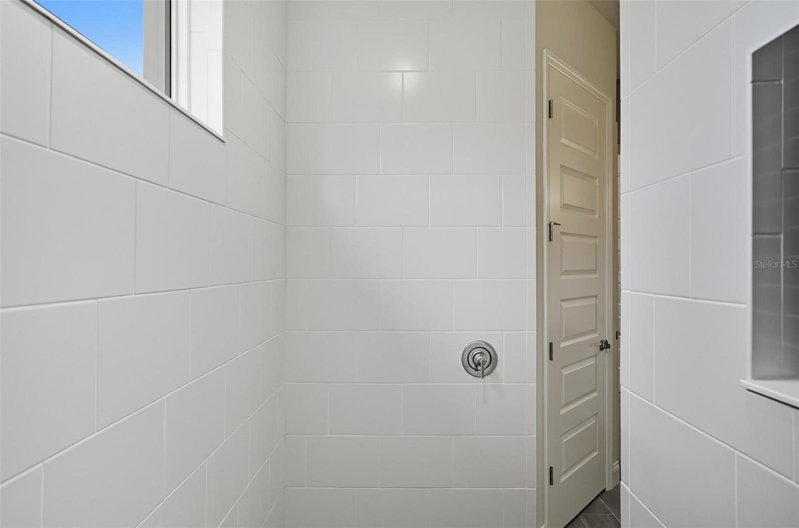 Image 32 of 87 For 14 Del Palma Drive