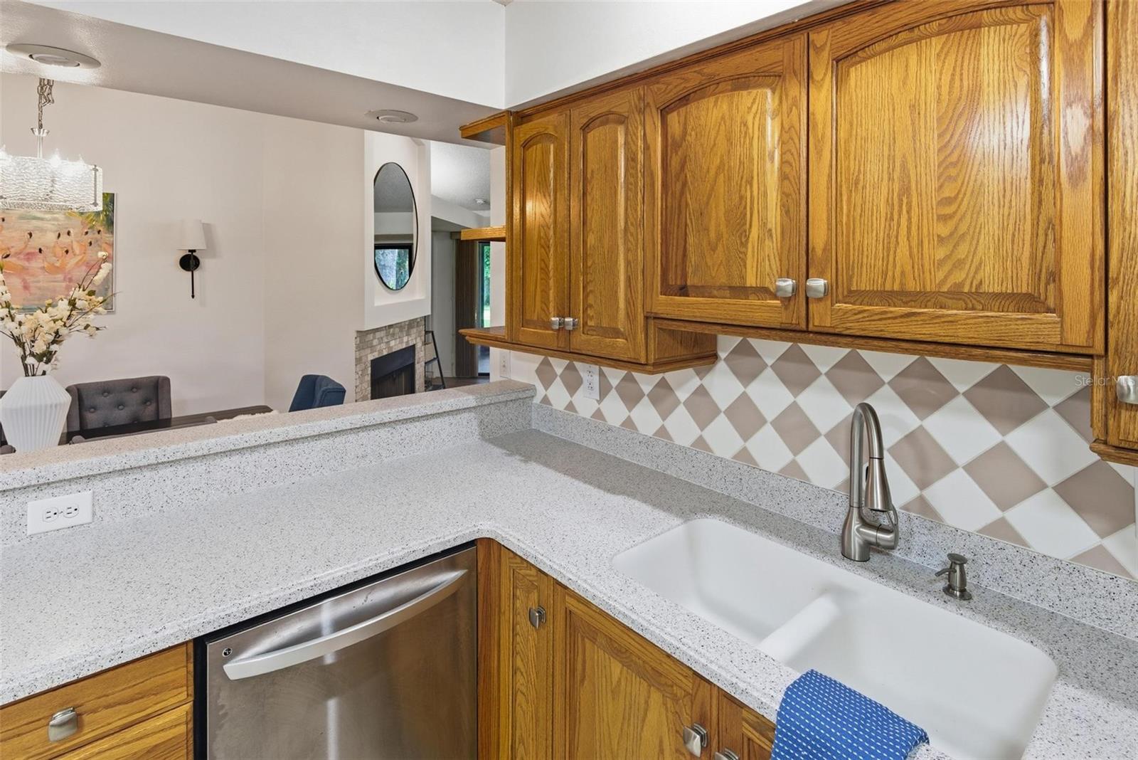 Image 18 of 66 For 3908 Tano Drive
