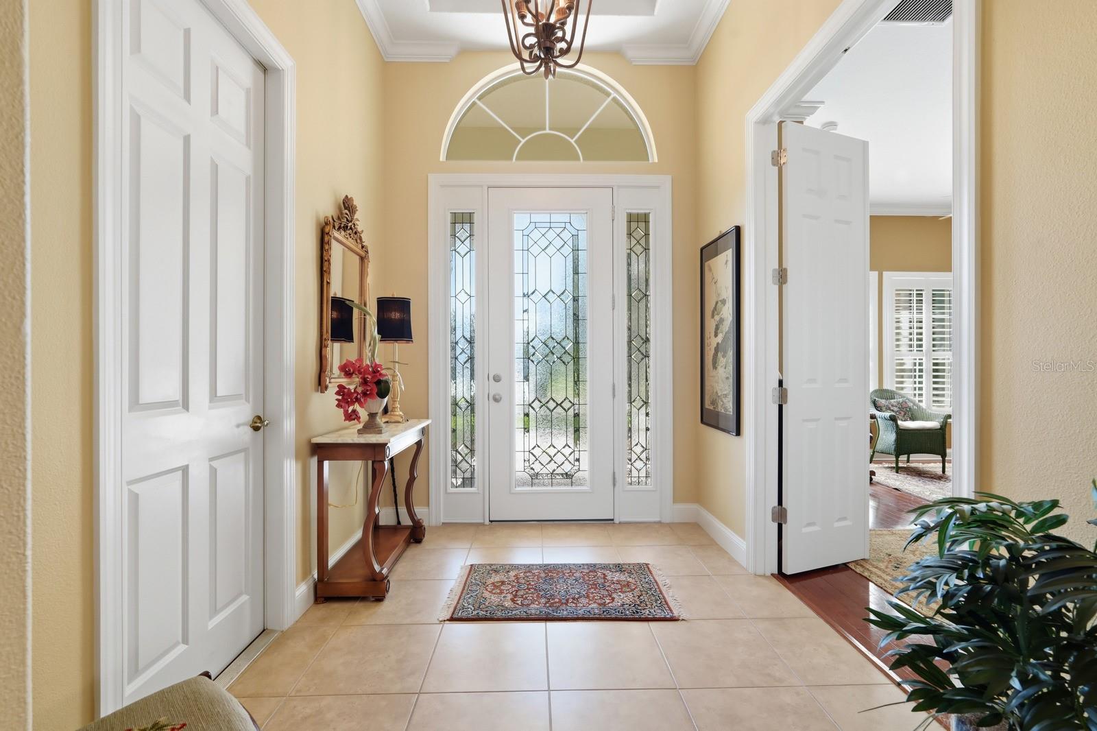 Image 14 of 94 For 17 Las Palmas Way