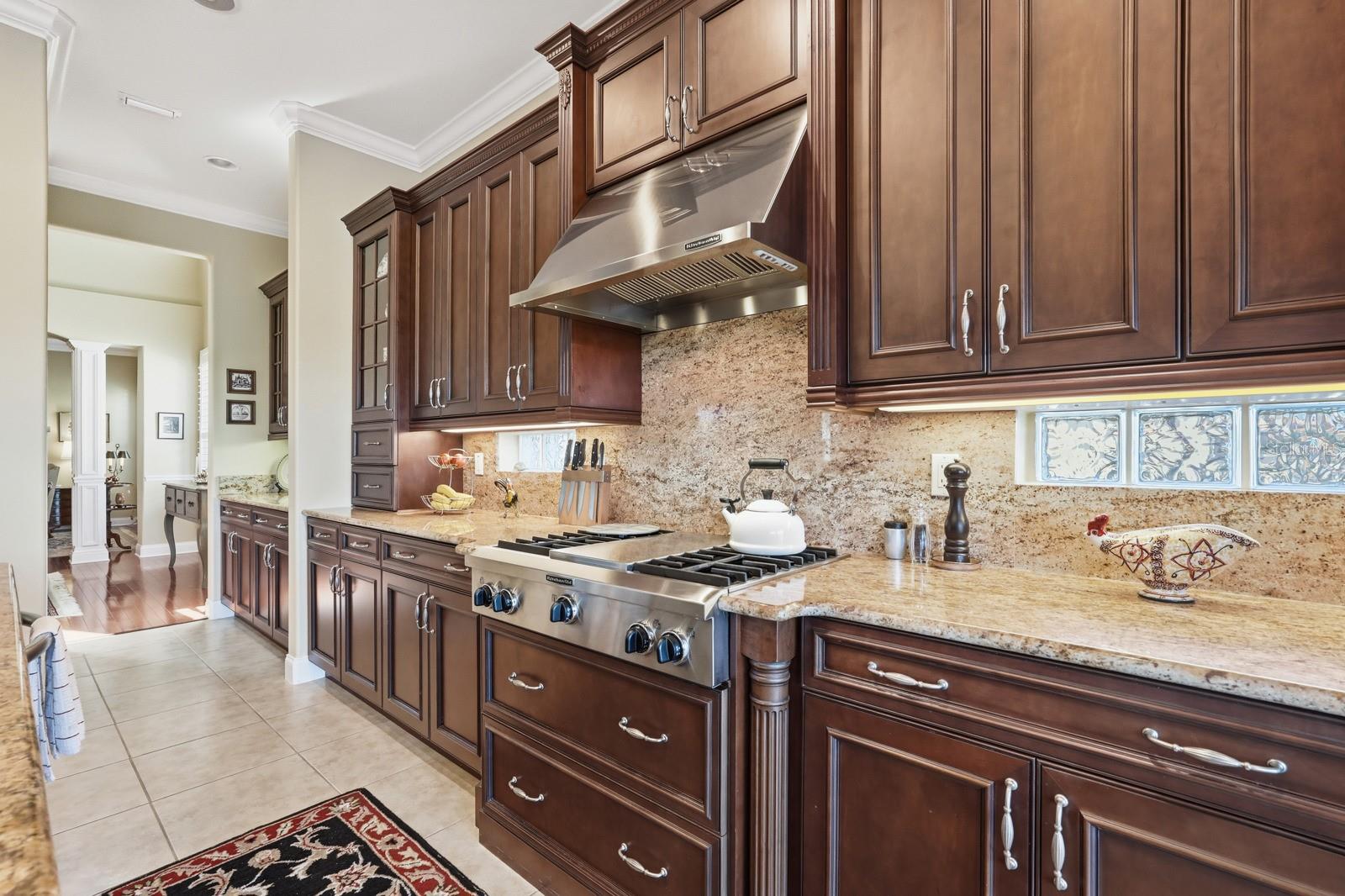 Image 31 of 94 For 17 Las Palmas Way